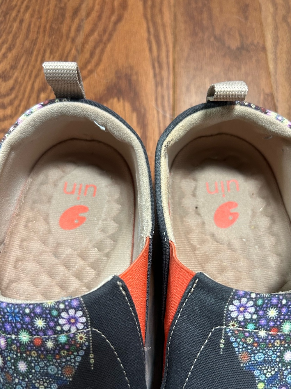 UIN 'PRAY FOR GOODNESS' TRAVEL SLIP-ON SHOES WOMENS US 10 - Picture 5 of 8